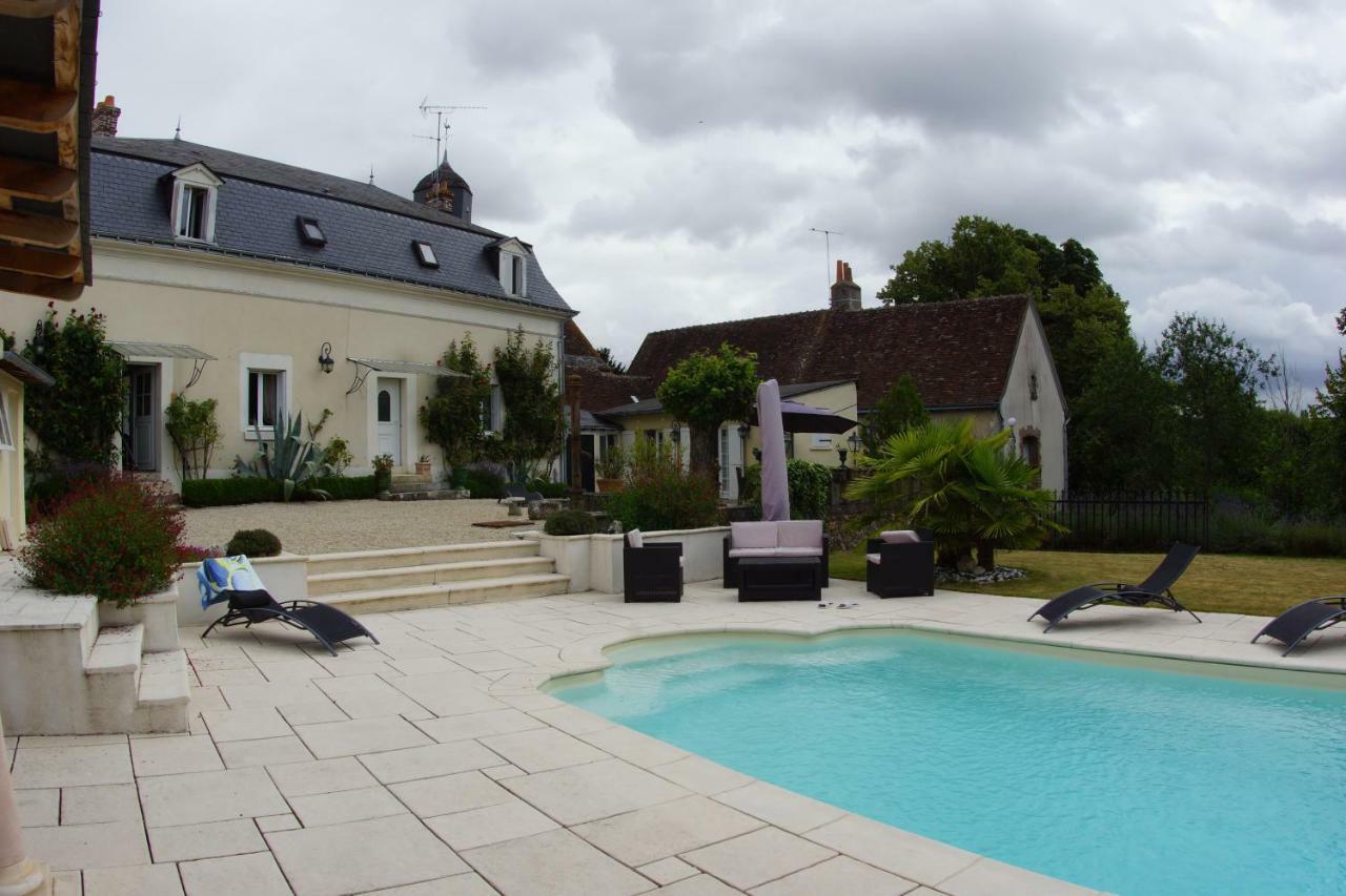 Le Petit Nid Villa Neuillé-le-Lierre Екстериор снимка